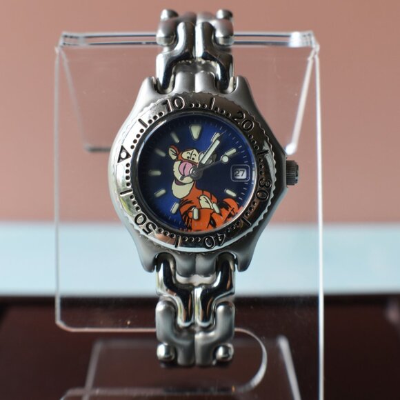 Preowned Disney Tigger Women’s Watch | Stainless Steel | Winnie the Pooh Collect main image 6